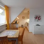 Halemdueuer 33, App 3