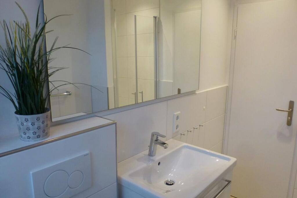 Apartment Halemdueuer 33, App 3 *