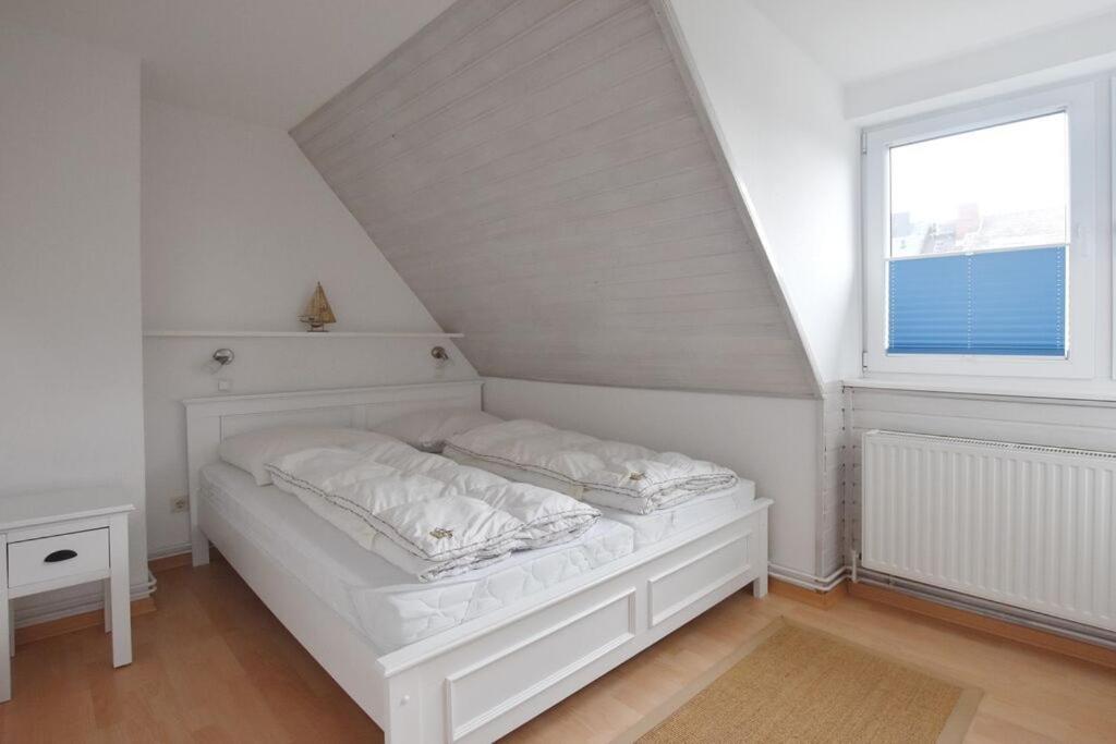 Apartment Halemdueuer 33, App 3 *